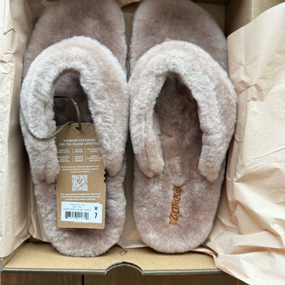 Olukai- Kipe’a Heu Women’s US Size 7
Brand New with Tags In Box- Tan
